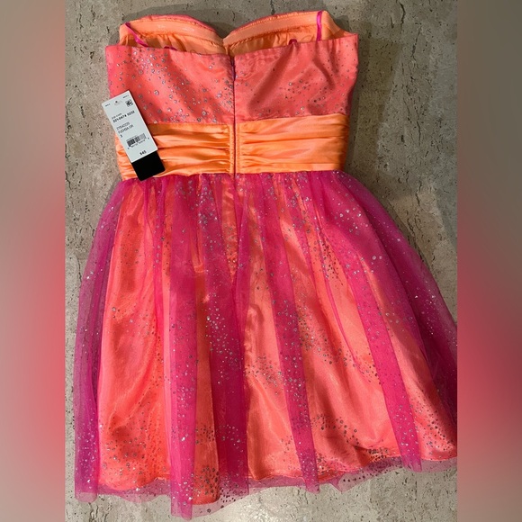 MXI Juniors Sleeveless Party Dress Fuchsia and Orange with Sparkles Size 3 - Picture 2 of 6